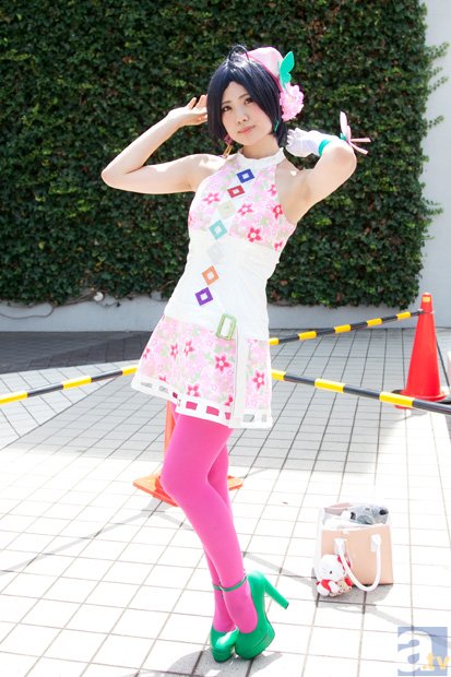 巅峰声斗士上演虐心挑战 周柏豪出难题吓哭连诗雅|开云登录口(图3) 开云登录口